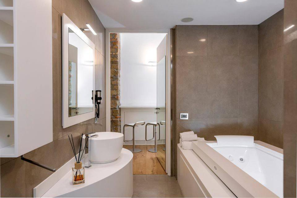 Apartmán Colosseo Loft Con Jacuzzi Řím Exteriér fotografie